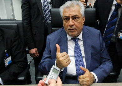 وزير النفط العراقي عبد الكريم لعيبي أكد سيطرة الحكومة على مفاة بيجي.